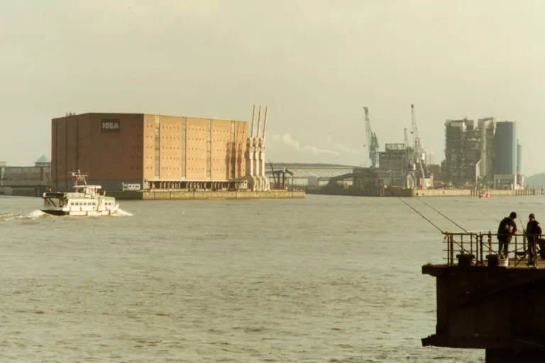 Keyaniyan Historie Kaispeicher