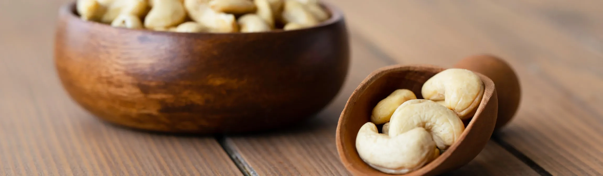 Keyaniyan Banner cashews