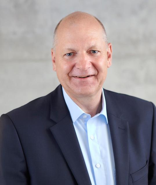 Keyaniyan Team Axel Zoppke