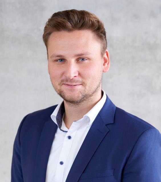 Keyaniyan Team Max Ventzke